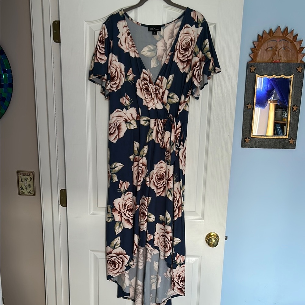 EUC 2x Floral V-Neck Wrap Dress